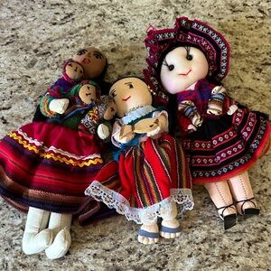 Handcrafted Peruvian Folk Art Multicolor Vintage Dolls Set
